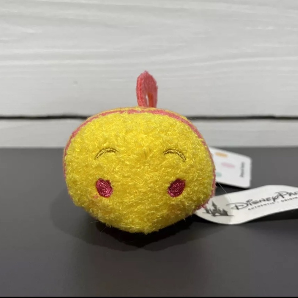NEW Disney Parks Tsum Tsum Fantasyland Mad Tea Party Tea Cup 3.5" Mini Plush